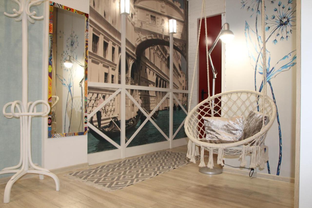 Cozy Apartment In Vake Tbilisi Bagian luar foto