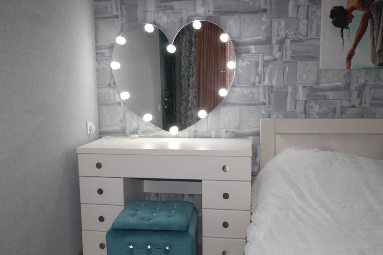 Cozy Apartment In Vake Tbilisi Bagian luar foto