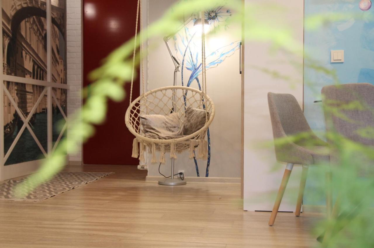 Cozy Apartment In Vake Tbilisi Bagian luar foto